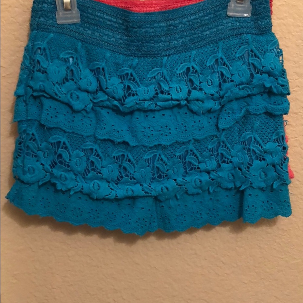 Lady’s World Blue, Pink and Off White Shorts